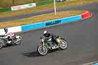 Vintage-motorcycle-club;eventdigitalimages;mallory-park;mallory-park-trackday-photographs;no-limits-trackdays;peter-wileman-photography;trackday-digital-images;trackday-photos;vmcc-festival-1000-bikes-photographs